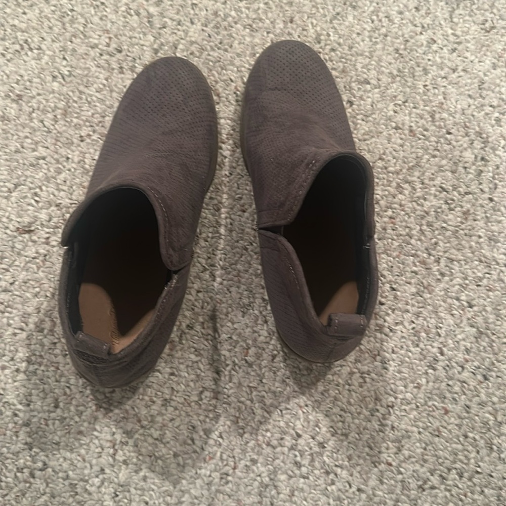 Dark brown booties